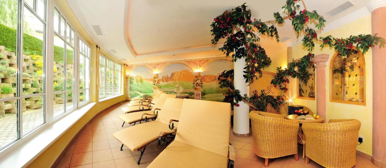 Hotel Flötscherhof Natz-Schabs Exterior foto